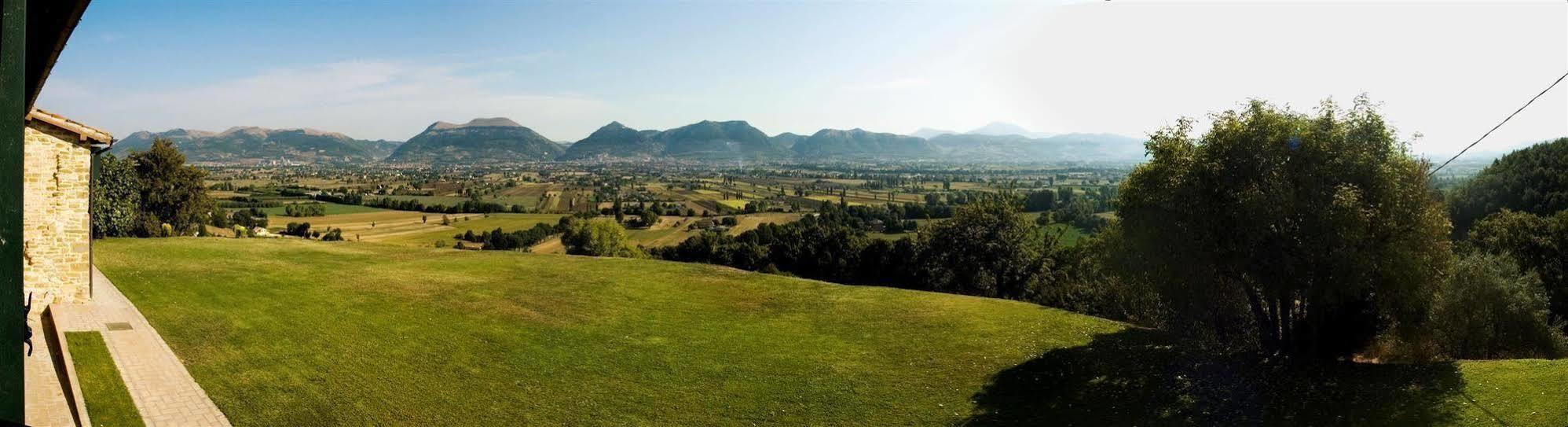 Azienda Agraria Montelujano Farm stay