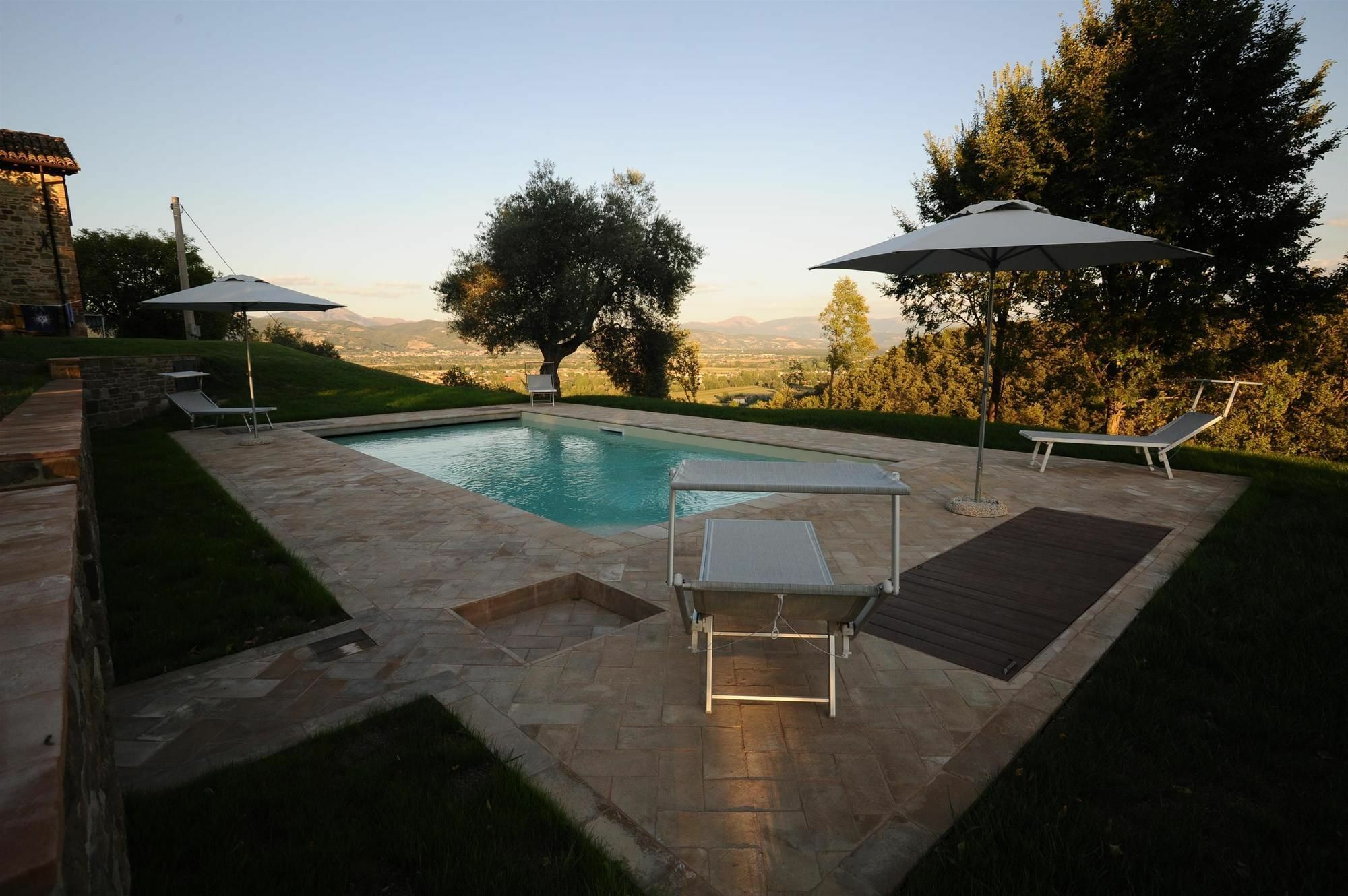 Azienda Agraria Montelujano Farm stay